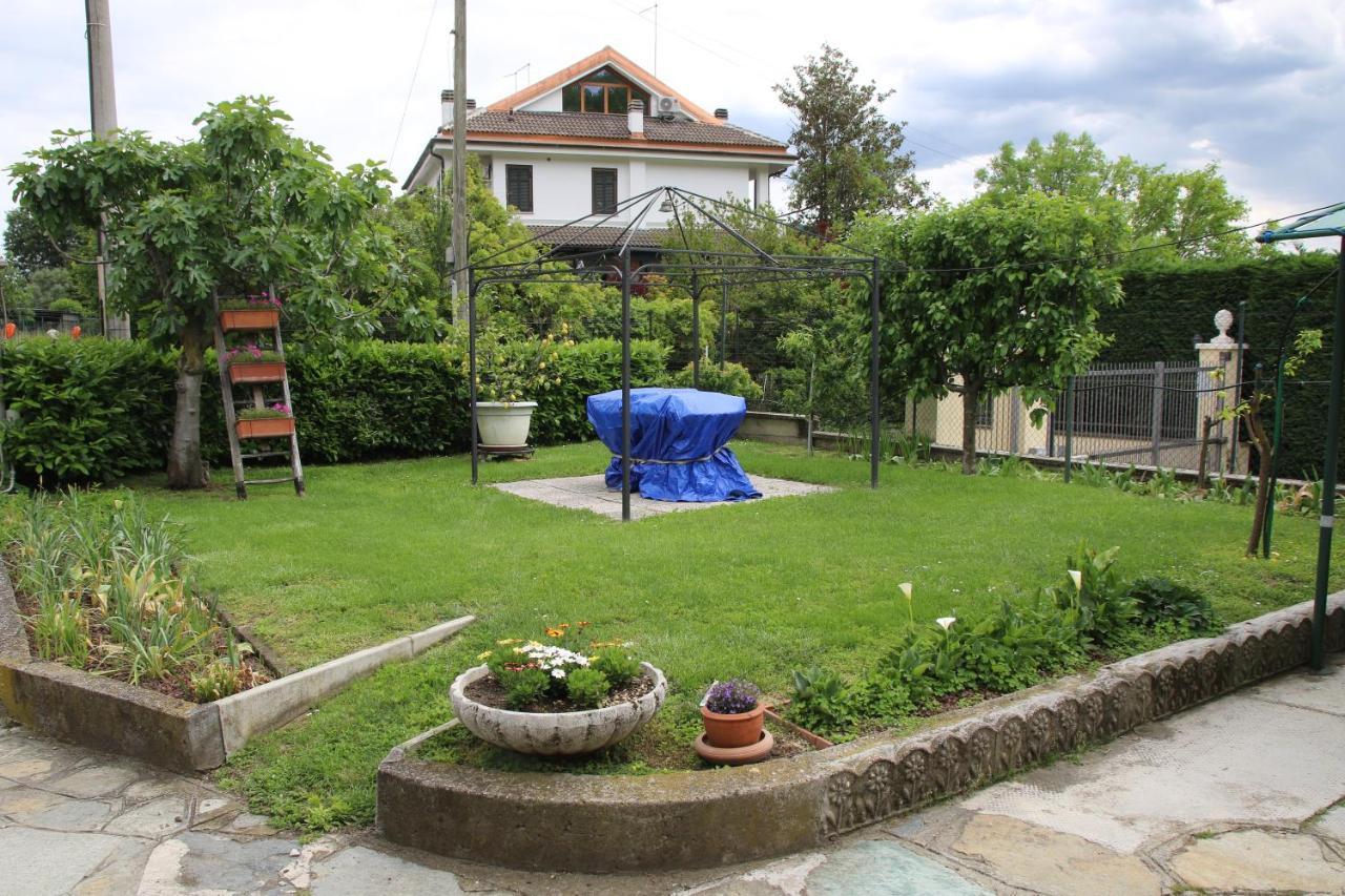 Bed And Breakfast Del Lago Avigliana Exterior foto